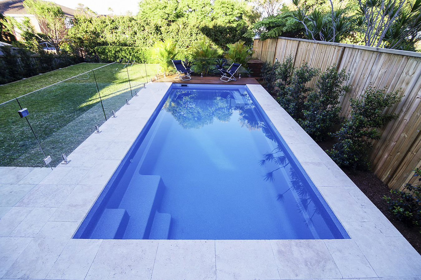fiberglass_swimming_pool_builder_australia_gallery_madeira6_blueagate